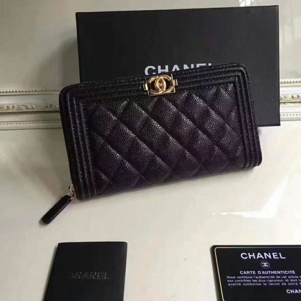 chanel_boy_chanel_zipped_wallet_in_grained_calfskin_gold-tone_metal_4__1