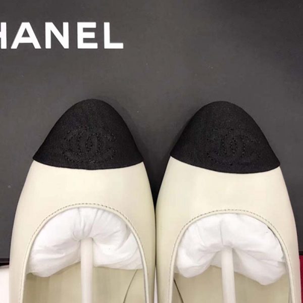 chanel_women_pumps_lambskin_grosgrain_shoes_white_3_