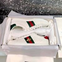 gucci_men_ace_embroidered_sneaker_bee_in_white_1_