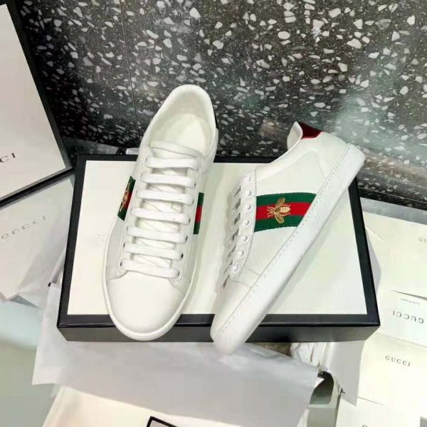 gucci_men_ace_embroidered_sneaker_bee_in_white_6__1