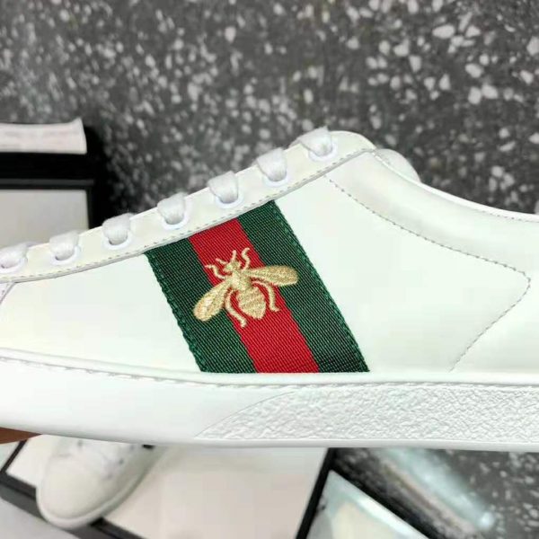 gucci_men_ace_embroidered_sneaker_bee_in_white_7__1