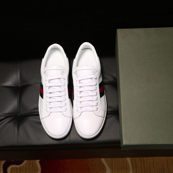 gucci_men_ace_embroidered_sneaker_shoes_with_tiger_web-white_6__1