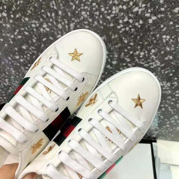gucci_men_ace_embroidered_sneaker_stars_and_bees_in_white_6_