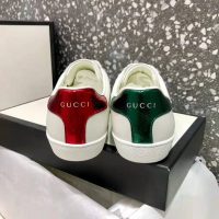 gucci_men_ace_embroidered_sneaker_with_an_embroidered_kingsnake-white_1_