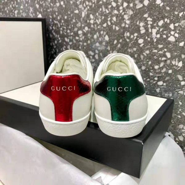 gucci_men_ace_embroidered_sneaker_with_an_embroidered_kingsnake-white_8_