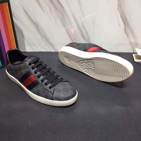 gucci_men_ace_gg_supreme_canvas_sneaker_shoes-gray_1__1