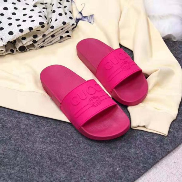 gucci_unisex_gucci_logo_rubber_slide_sandal-rose_2__1_1