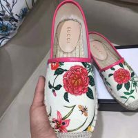 gucci_women_flora_print_canvas_espadrille-pink_1_