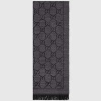 gucci_women_gg_jacquard_pattern_knitted_scarf-pink_1_