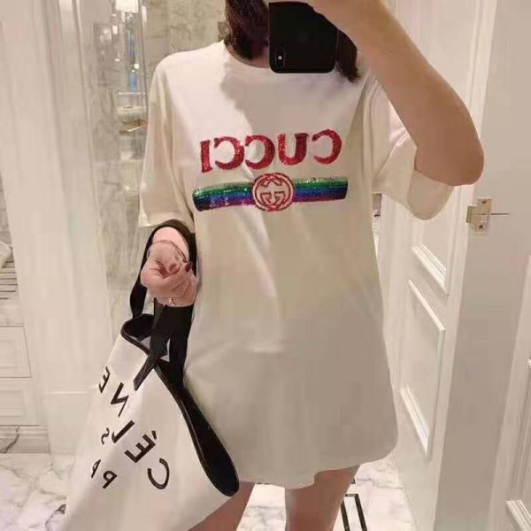 gucci_women_oversize_t-shirt_with_sequin_gucci_logo-white_3_