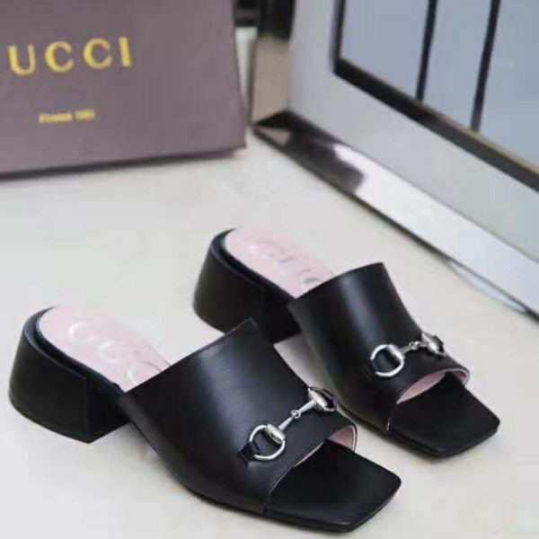 gucci_women_patent_leather_mid-heel_slide_5.1cm_chunky_heel-black_4_