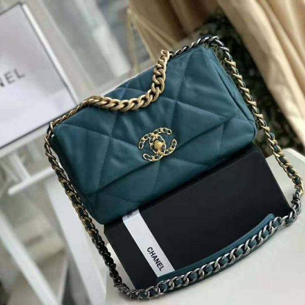 Chanel Women 19 Large Flap Bag in Goatskin Leather-Blue (2)