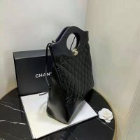 Chanel Women 31 Shopping Bag in Calfskin Leather-Black (1)