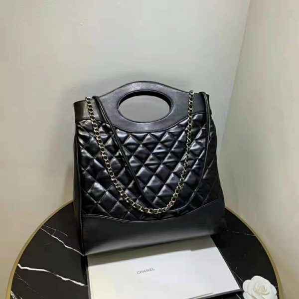 Chanel Women 31 Shopping Bag in Calfskin Leather-Black (4)
