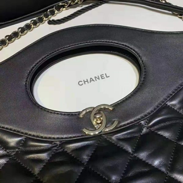 Chanel Women 31 Shopping Bag in Calfskin Leather-Black (5)