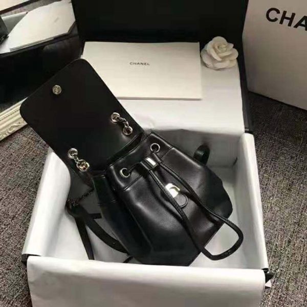Chanel Women Backpack in Lambskin Leather-Black (8)