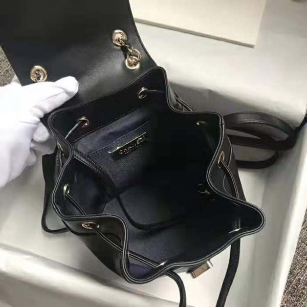 Chanel Women Backpack in Lambskin Leather-Black (9)