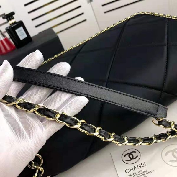 Chanel Women Flap Bag in Satin Leather-Black (8)