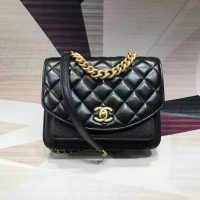 Chanel Women Flap Bag in Smooth Calfskin Leather-Black (1)