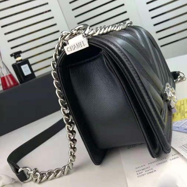 Chanel Women Flap Bag with Top Handle in Calfskin-Black (6)