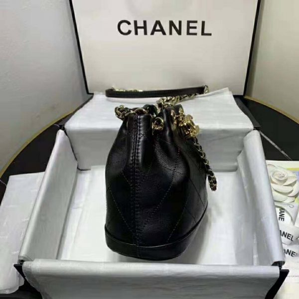 Chanel Women Small Drawstring Bag in Calfskin Leather-Black (3)