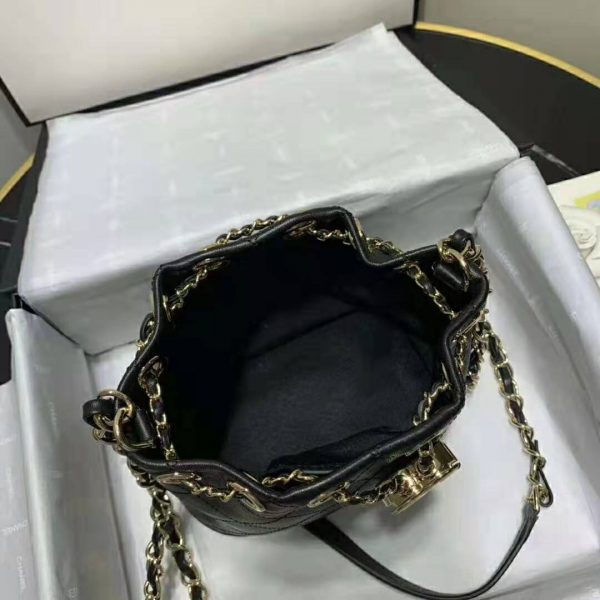 Chanel Women Small Drawstring Bag in Calfskin Leather-Black (7)