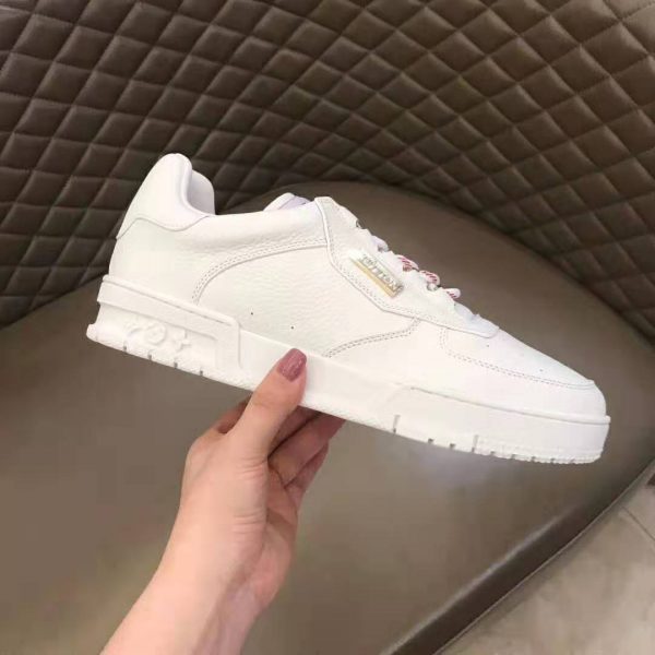 Louis Vuitton LV Men LV Trainer Sneaker Shoes White (6)