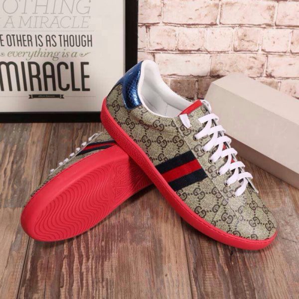 gucci_men_ace_gg_supreme_canvas_sneaker_shoes-red_1__1