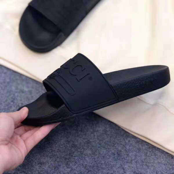 gucci_unisex_gucci_logo_rubber_slide_sandal-black_9__1