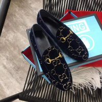 gucci_unisex_jordaan_gg_velvet_loafer-navy_1_