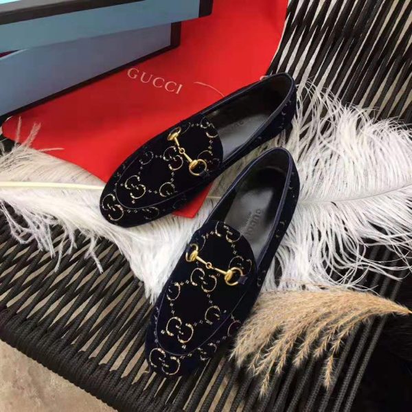 gucci_unisex_jordaan_gg_velvet_loafer-navy_4__1