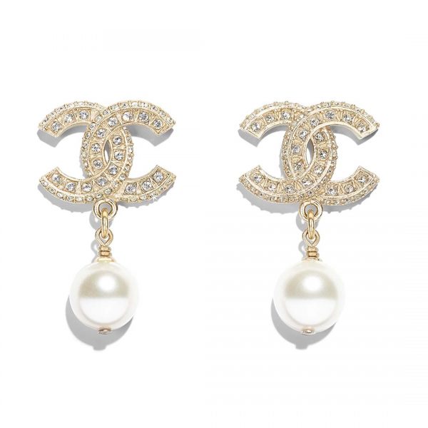 Chanel Women Earrings in Metal Glass Pearls Resin & Diamantés-White (1)