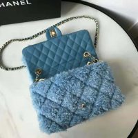 Chanel Women Flap Bag in Shearling Lambskin Leather-Blue (1)