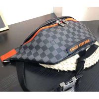 Louis Vuitton LV Men Damier Cobalt Race Discovery Bumbag in Monogram Canvas-Orange (1)