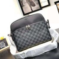 Louis Vuitton LV Men Dayton Reporter PM in Monogram Canvas-Grey (2)