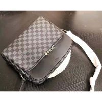 Louis Vuitton LV Men Dayton Reporter PM in Monogram Canvas-Grey (2)