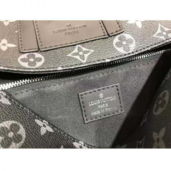 Louis Vuitton LV Men Messenger PM Voyager in Monogram Eclipse Canvas-Grey (10)