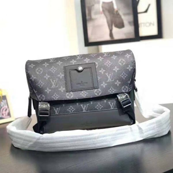 Louis Vuitton LV Men Messenger PM Voyager in Monogram Eclipse Canvas-Grey (2)