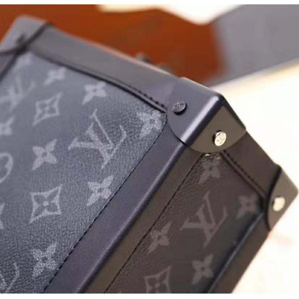 Louis Vuitton LV Men Soft Trunk Soft-Sided Messenger Bag in Monogram Eclipse Canvas-Grey (10)