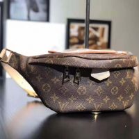 Louis Vuitton LV Women Bumbag in Monogram Canvas-Brown (1)