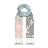 Louis Vuitton LV Women Reykjavik Gradient Cashmere Scarf with Iconic Monogram-Blue (1)