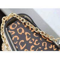 Louis Vuitton LV Women Twist MM Handbag in Quartz Epi leather-Beige (1)