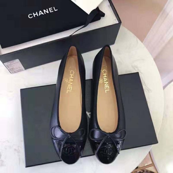 Chanel Women Ballerinas in Lambskin & Patent Calfskin-Black (3)