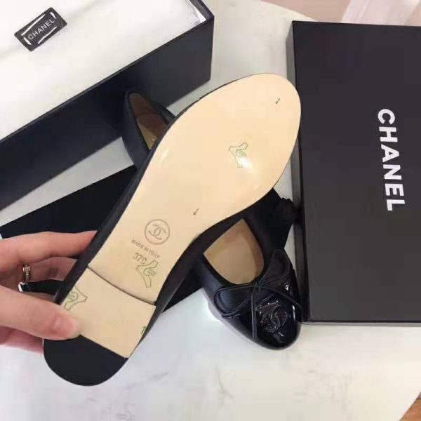 Chanel Women Ballerinas in Lambskin & Patent Calfskin-Black (9)