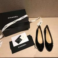 Chanel Women Ballerinas in Patent Calfskin Leather-Black (1)