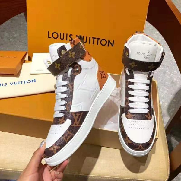 Louis Vuitton LV Unisex Boombox Sneaker Boot in Embossed Lamb Leather-Brown (4)