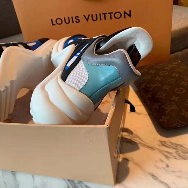 Louis Vuitton LV Unisex LV Archlight Sneaker in Calf Leather and Technical Fabric-Blue (12)