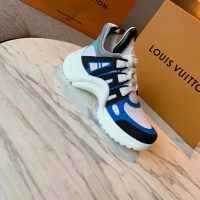 Louis Vuitton LV Unisex LV Archlight Sneaker in Calf Leather and Technical Fabric-Blue (1)