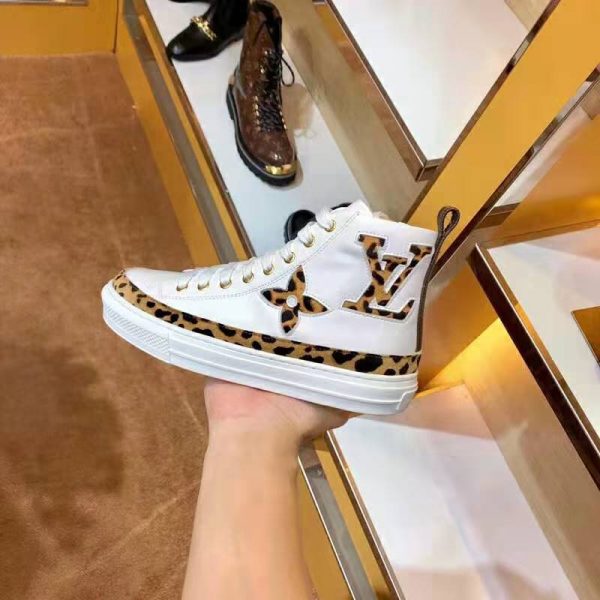 Louis Vuitton LV Unisex Stellar Sneaker Boot in Soft White Calfskin Leather with Giant LV Monogram Flowers (8)