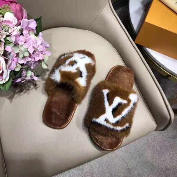 Louis Vuitton LV Women Homey Flat Mule in Mink Fur-Brown (6)